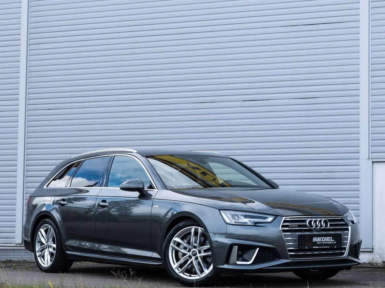 Photo 1 : Audi A4 2019 Diesel