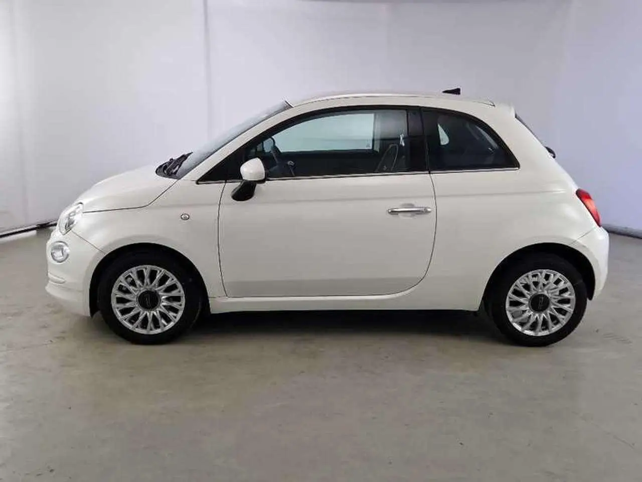 Photo 1 : Fiat 500 2019 Essence