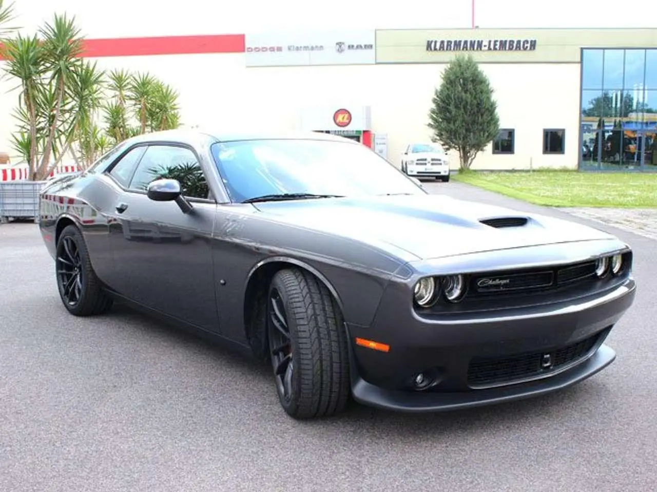 Photo 1 : Dodge Challenger 2024 Petrol