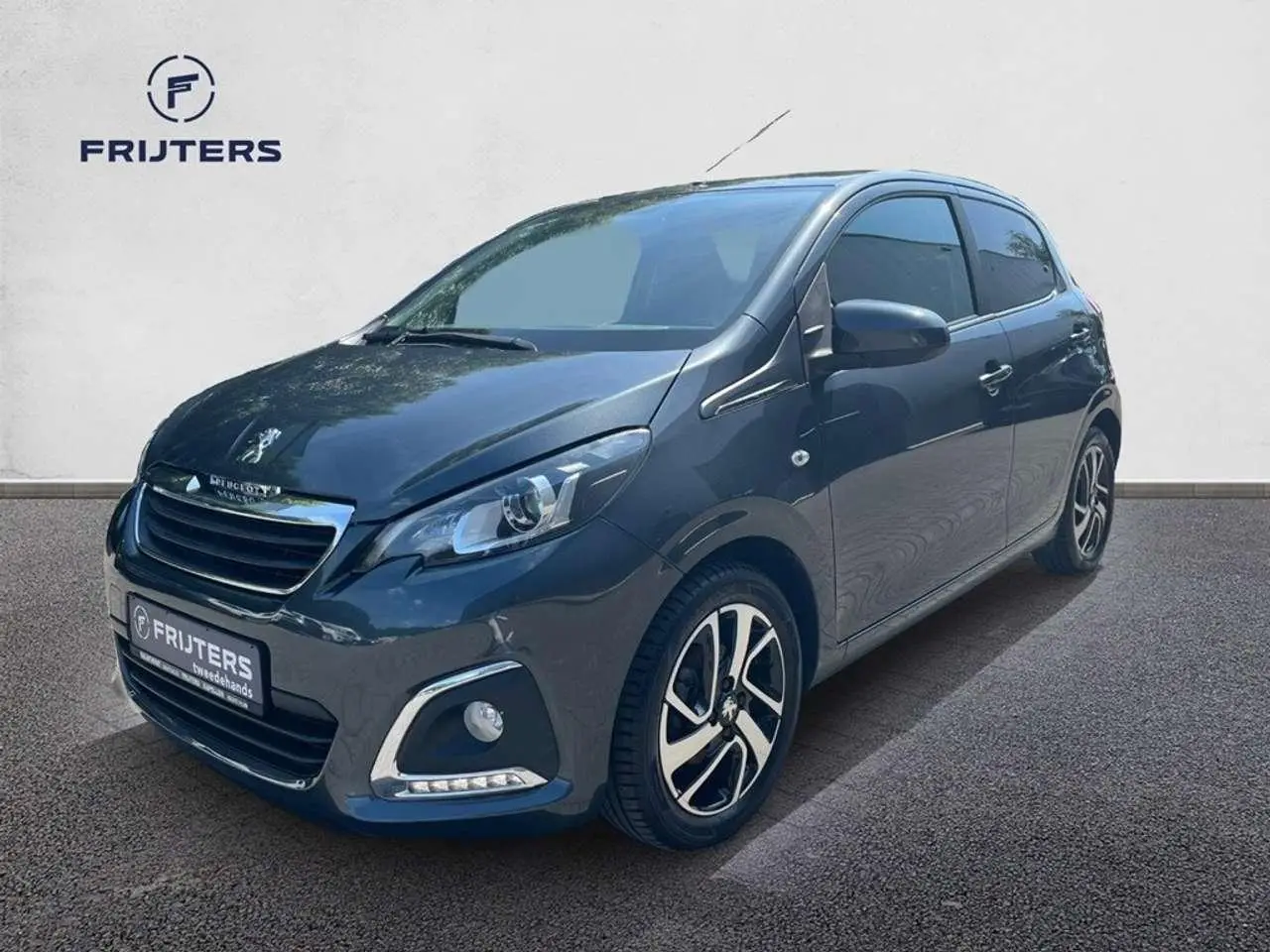 Photo 1 : Peugeot 108 2017 Petrol