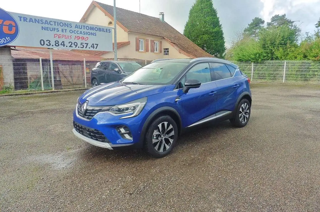 Photo 1 : Renault Captur 2024 Hybride