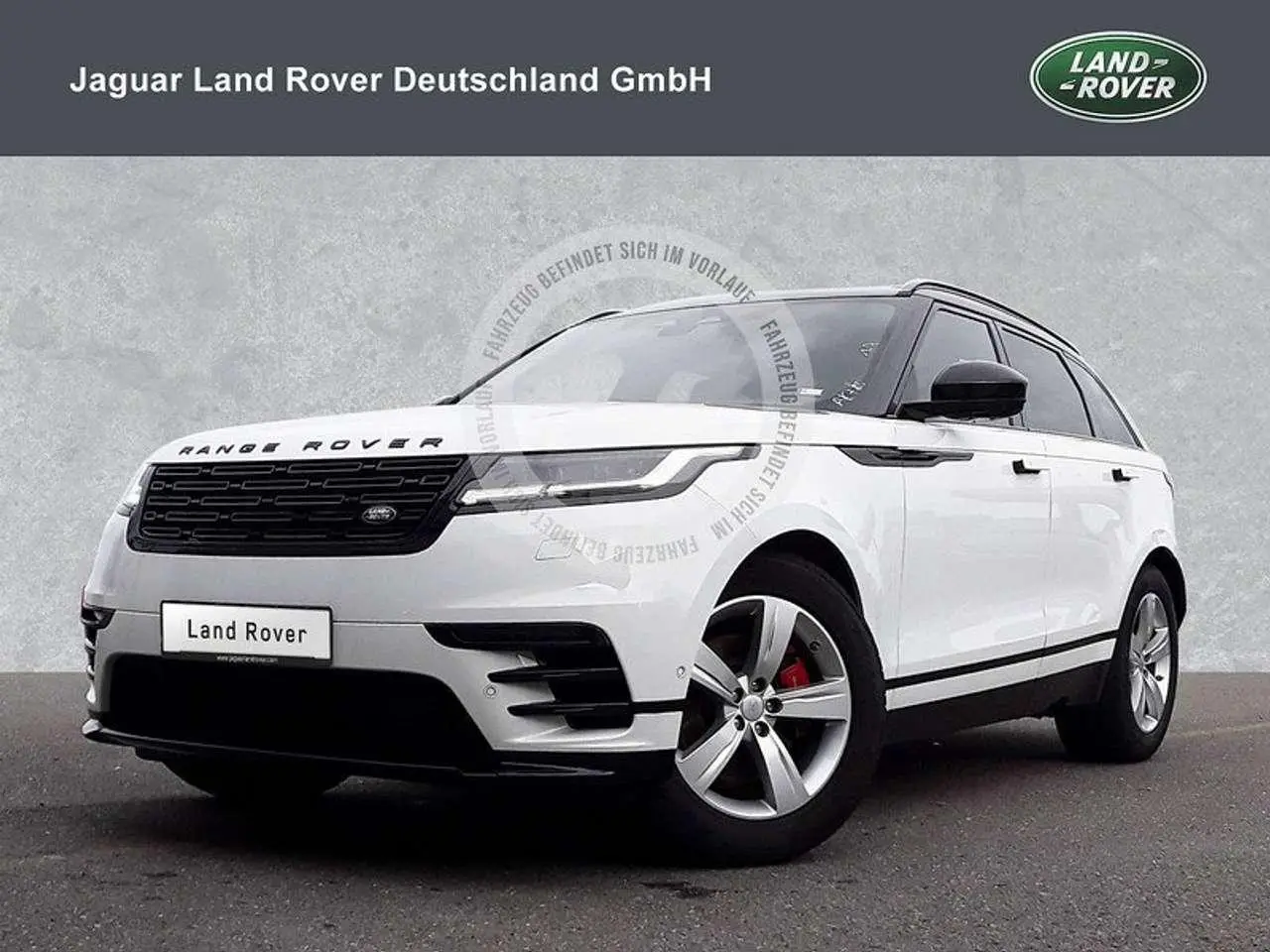 Photo 1 : Land Rover Range Rover Velar 2023 Diesel