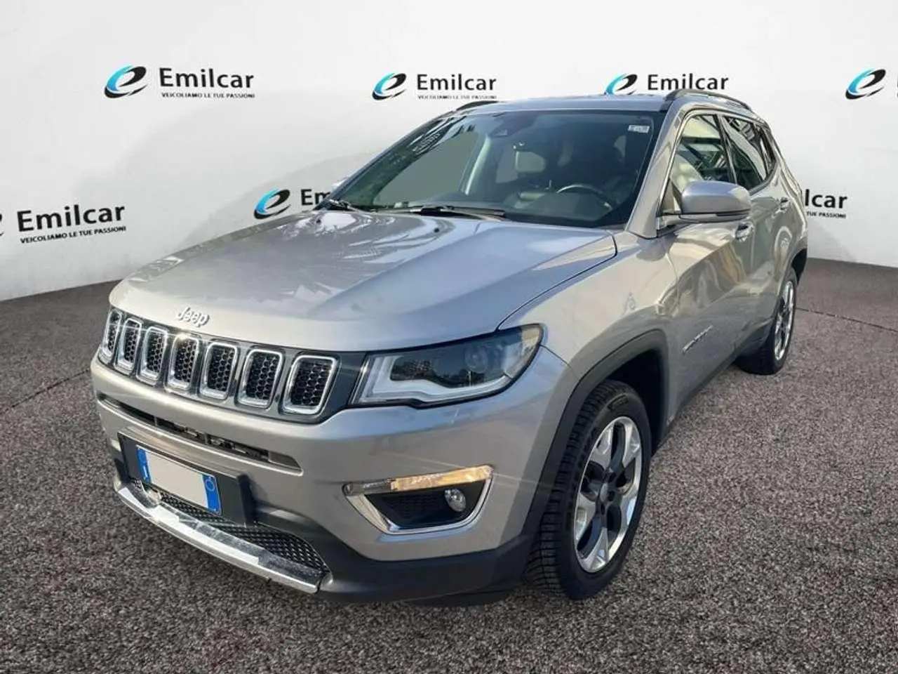 Photo 1 : Jeep Compass 2018 Diesel