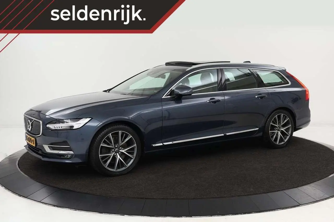 Photo 1 : Volvo V90 2018 Essence