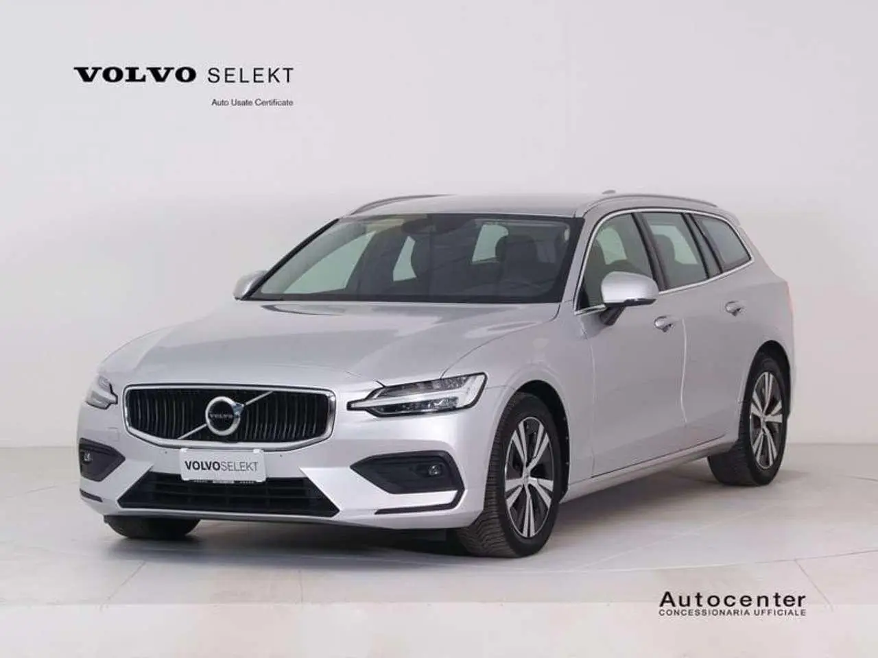 Photo 1 : Volvo V60 2021 Hybride