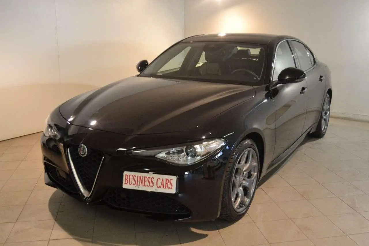 Photo 1 : Alfa Romeo Giulia 2019 Diesel