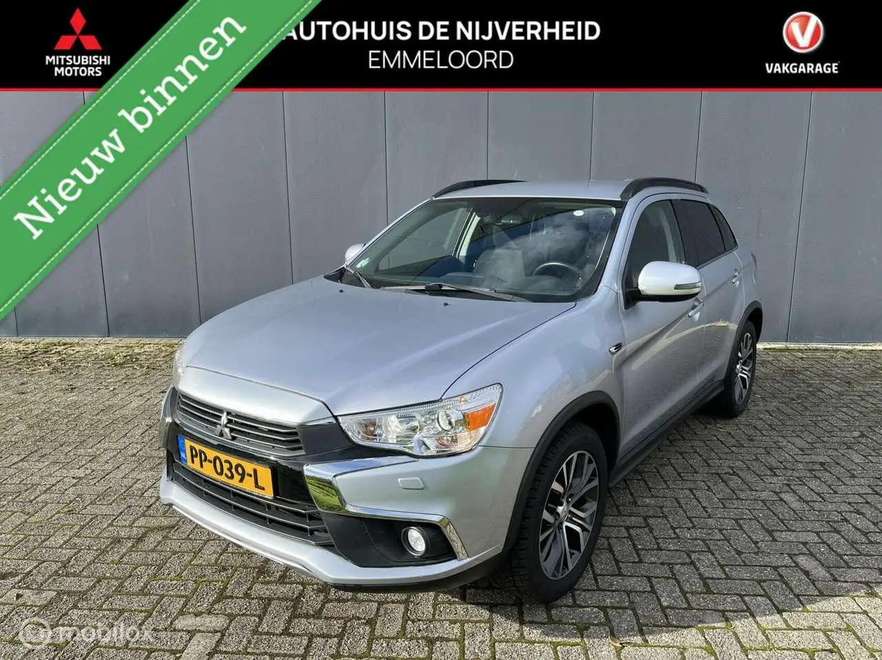 Photo 1 : Mitsubishi Asx 2017 Petrol