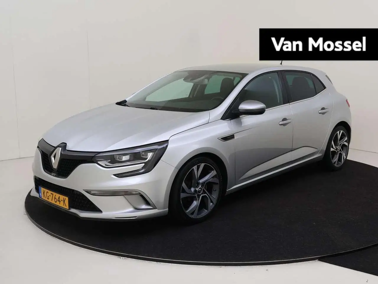 Photo 1 : Renault Megane 2016 Petrol