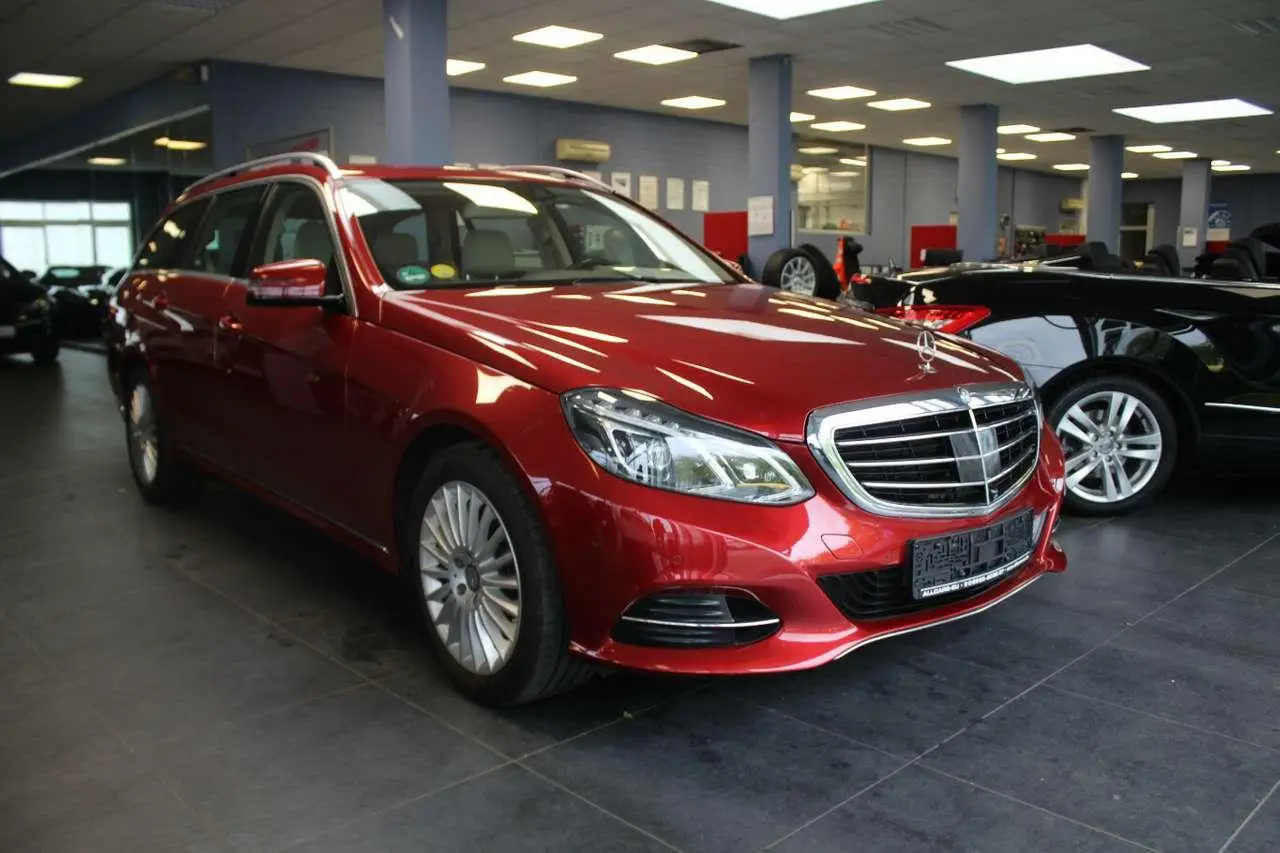 Photo 1 : Mercedes-benz Classe E 2015 Hybride