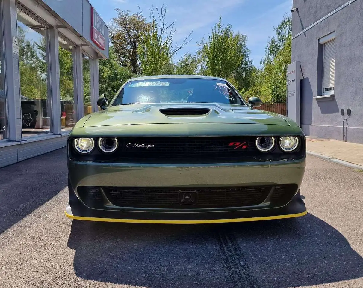 Photo 1 : Dodge Challenger 2024 Petrol