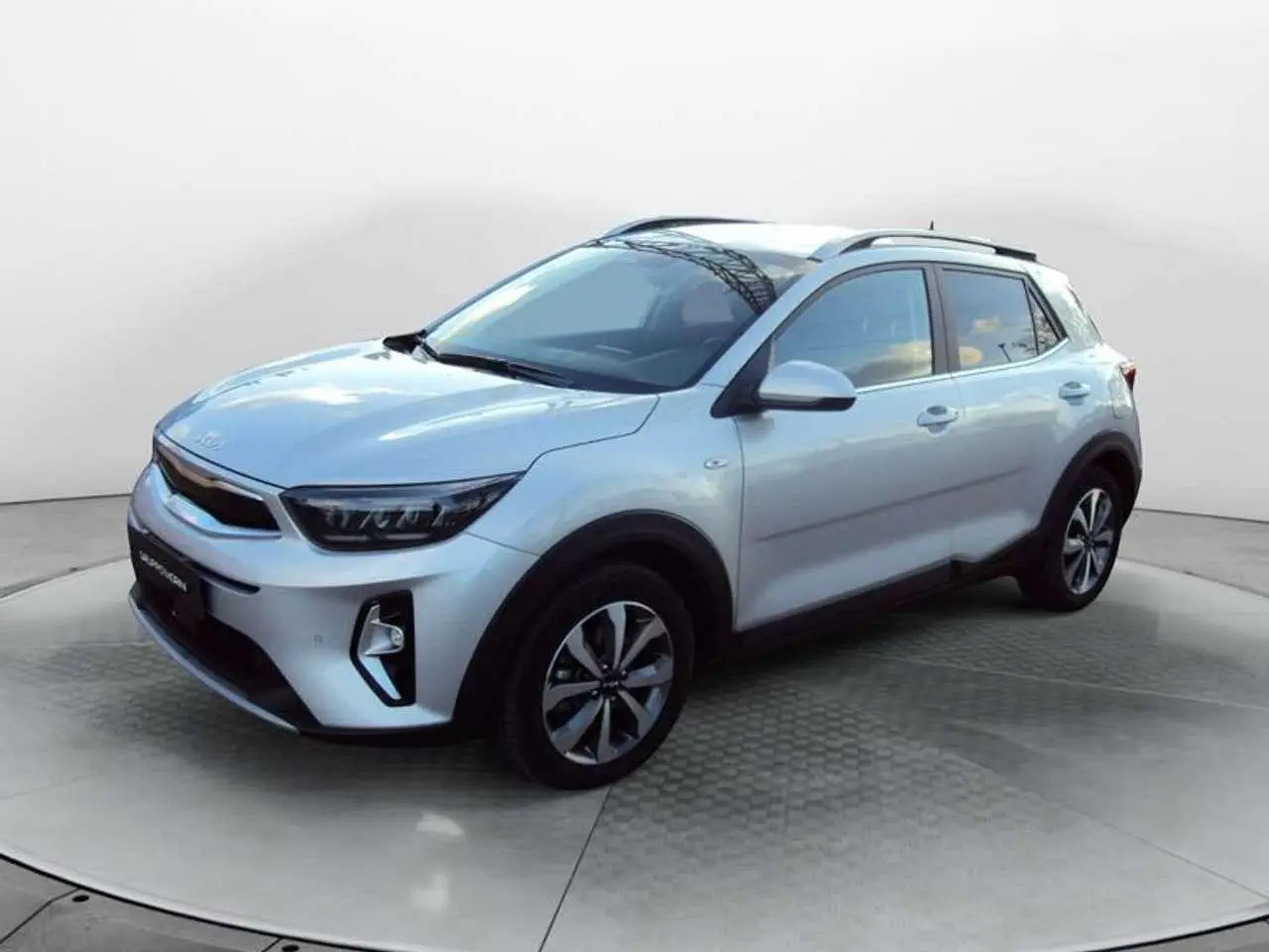 Photo 1 : Kia Stonic 2021 GPL