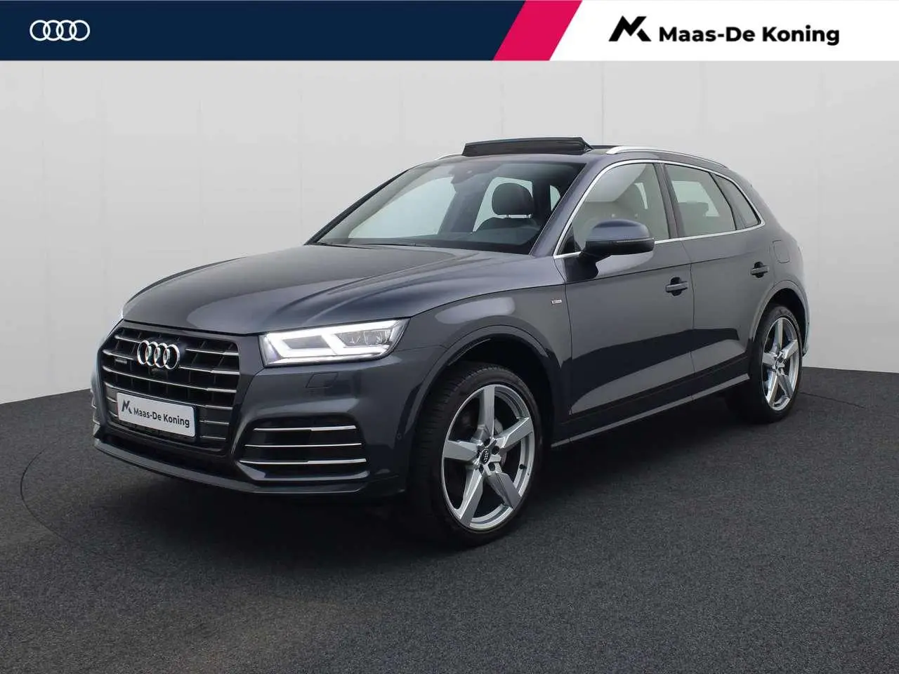 Photo 1 : Audi Q5 2020 Hybride