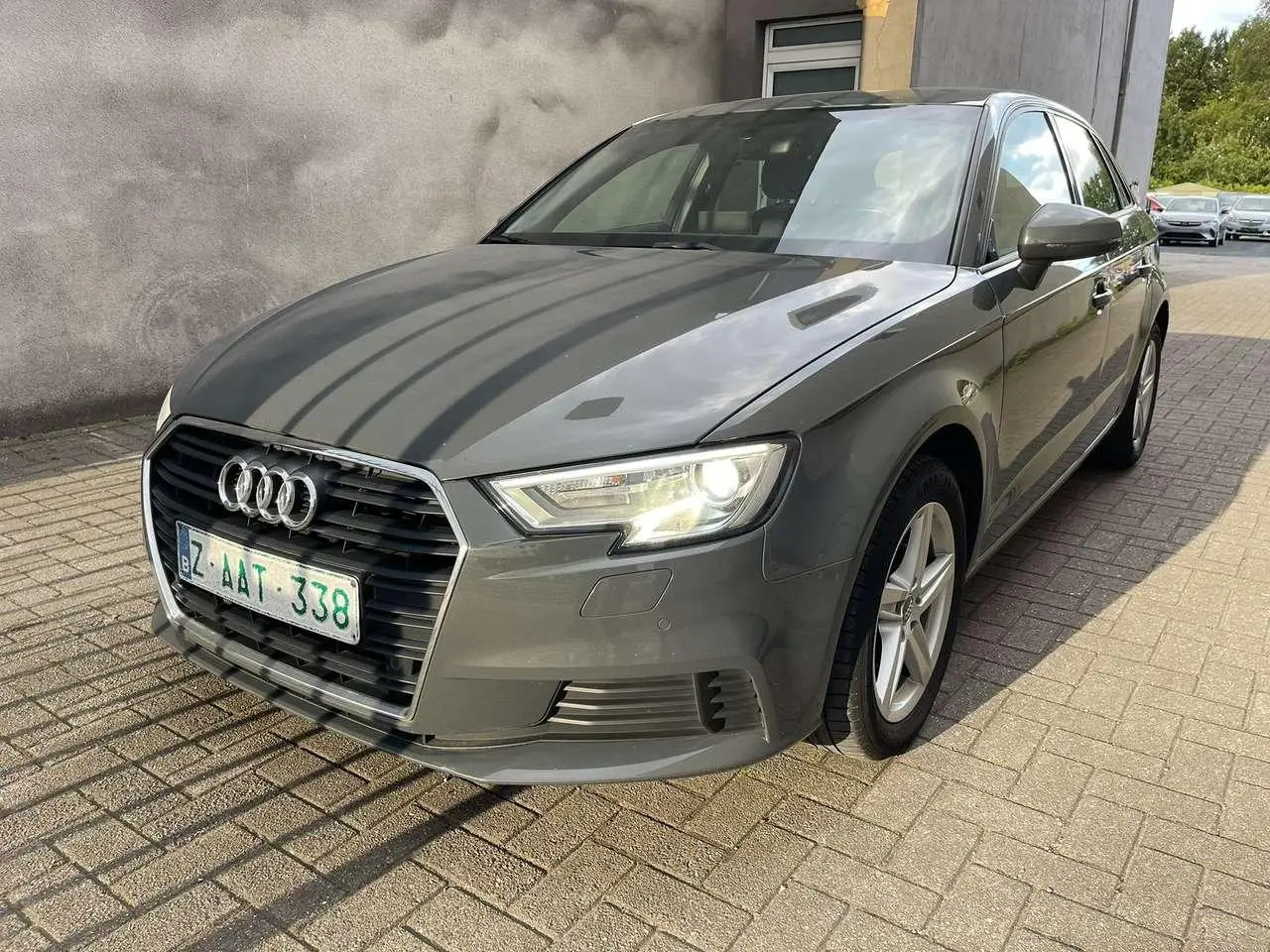 Photo 1 : Audi A3 2019 Diesel