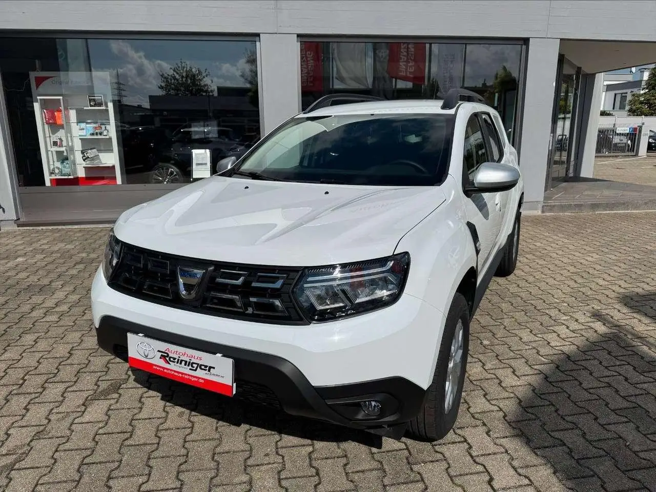 Photo 1 : Dacia Duster 2023 Petrol