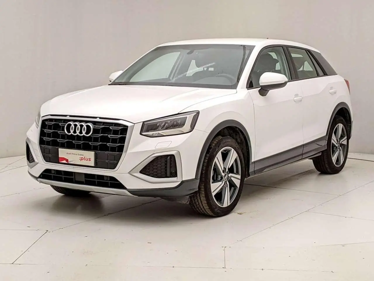 Photo 1 : Audi Q2 2021 Essence