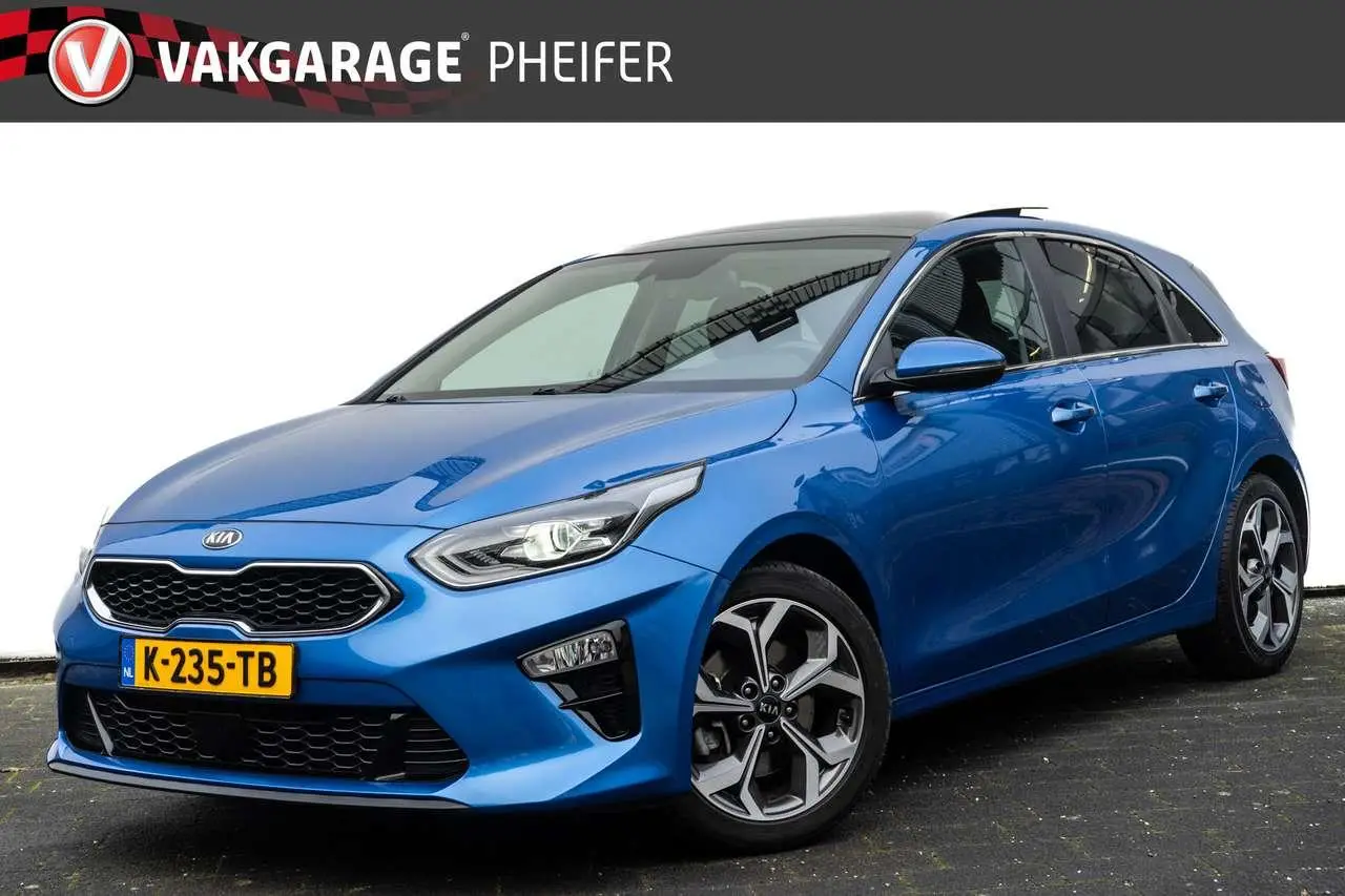 Photo 1 : Kia Ceed 2021 Petrol