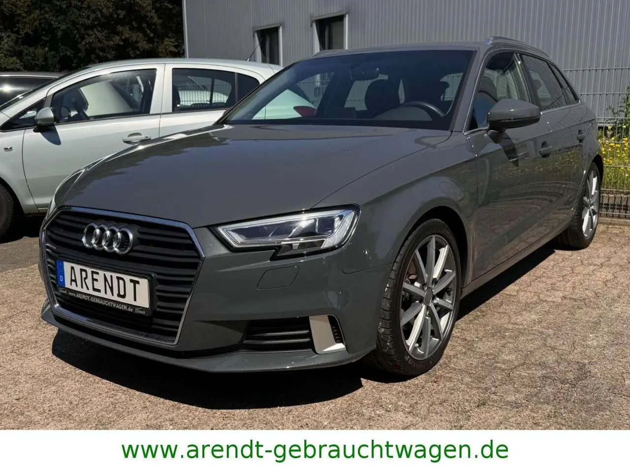 Photo 1 : Audi A3 2019 Essence