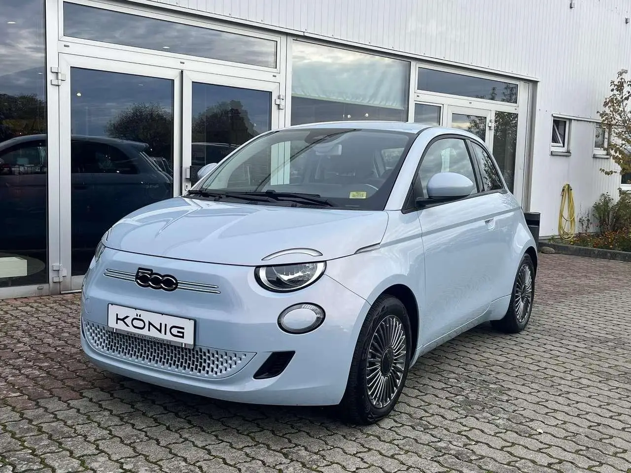 Photo 1 : Fiat 500 2023 Électrique