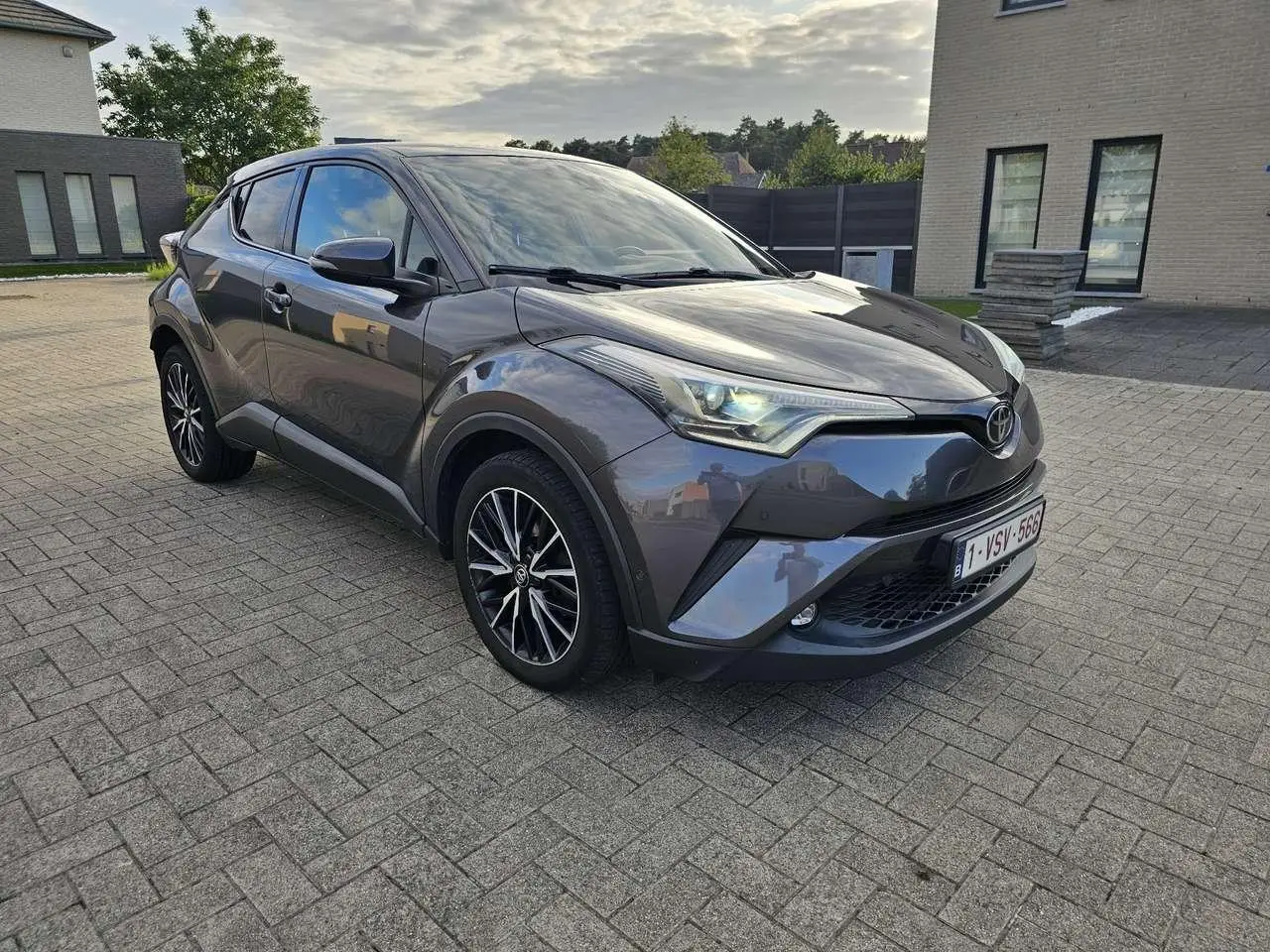 Photo 1 : Toyota C-hr 2017 Essence