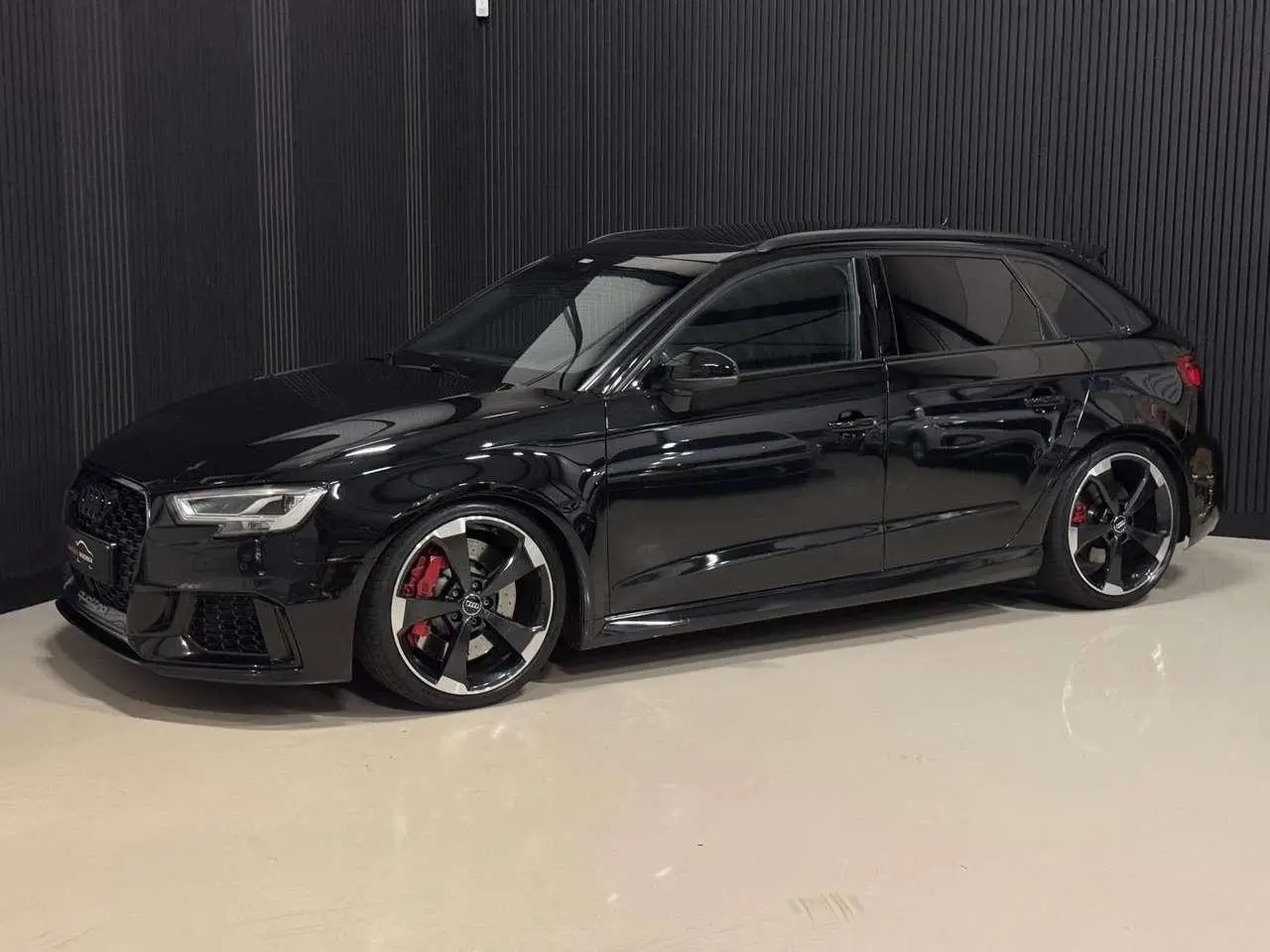 Photo 1 : Audi Rs3 2019 Petrol