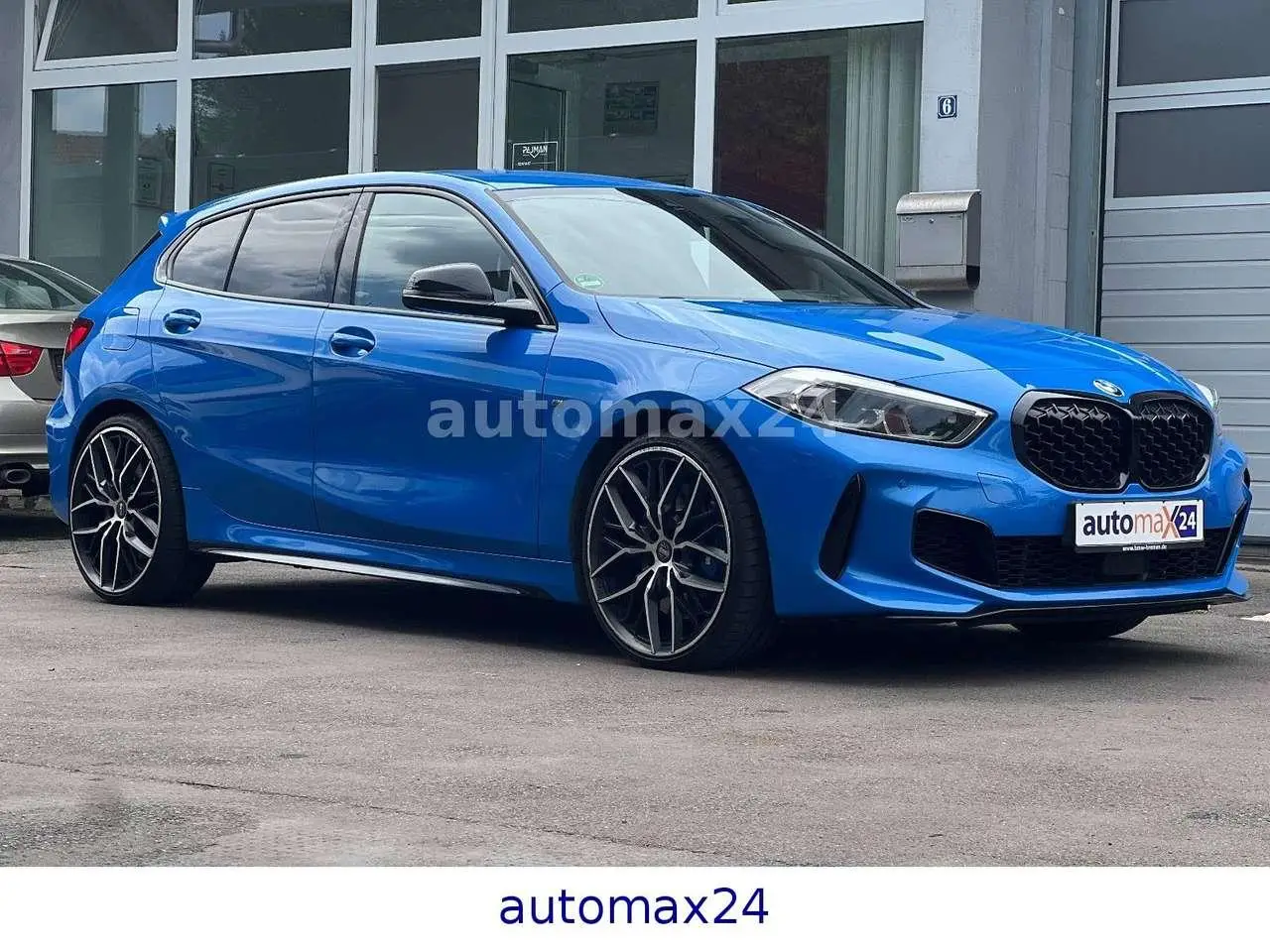 Photo 1 : Bmw Serie 1 2019 Petrol