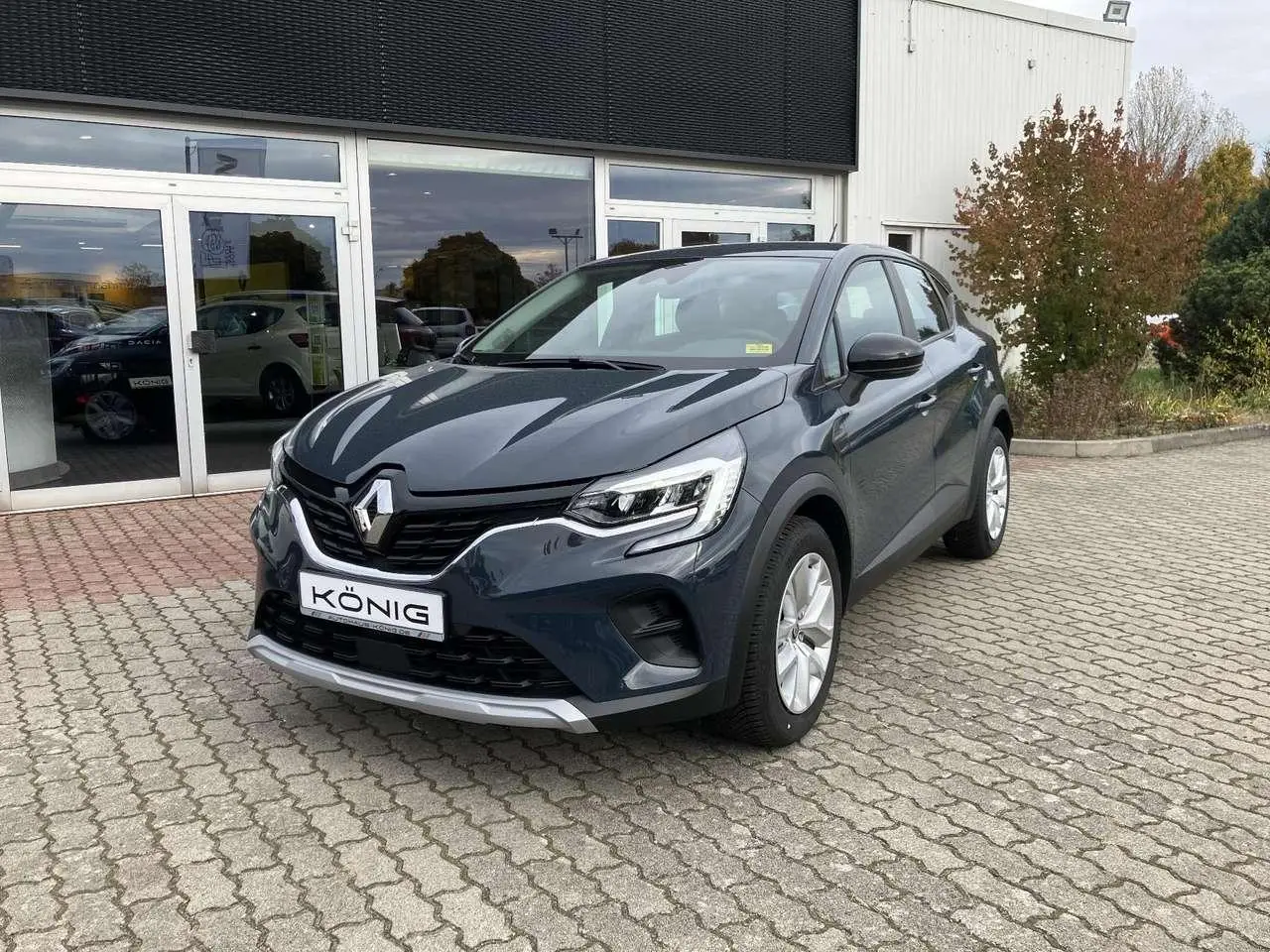 Photo 1 : Renault Captur 2023 Petrol