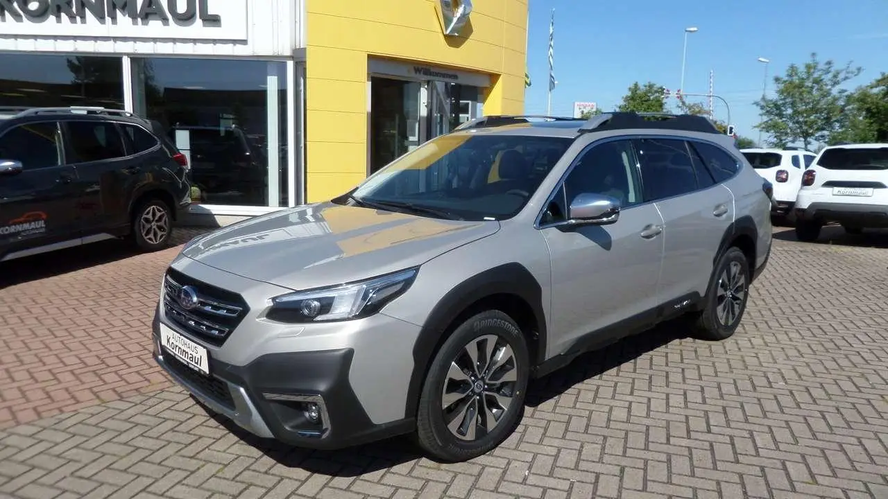 Photo 1 : Subaru Outback 2024 Petrol