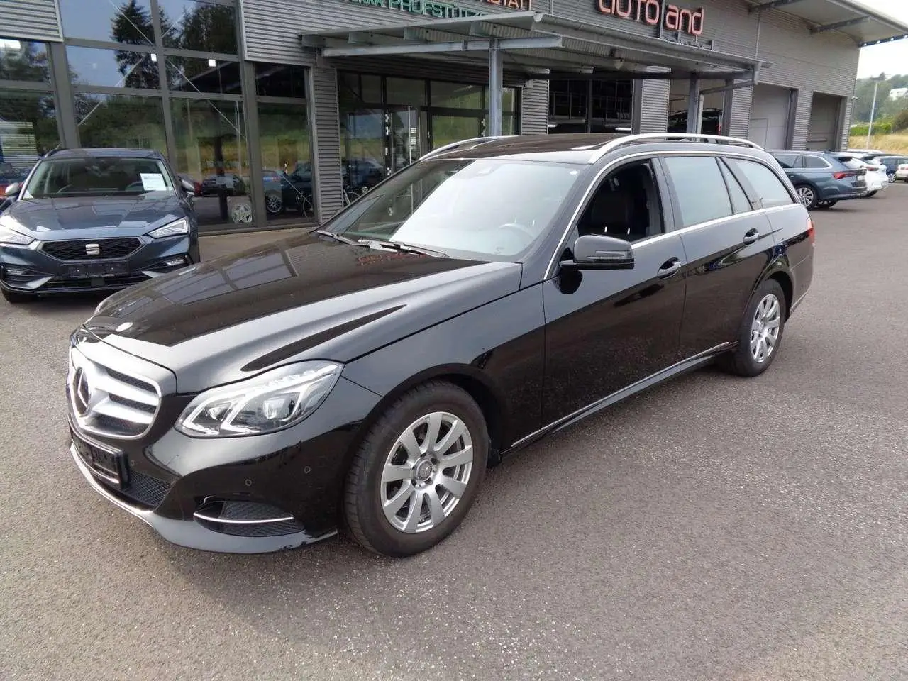 Photo 1 : Mercedes-benz Classe E 2015 Petrol