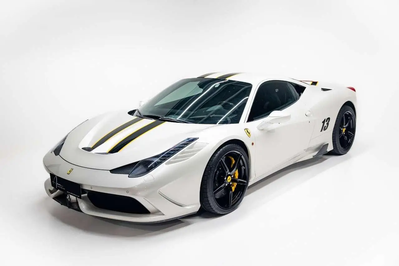 Photo 1 : Ferrari 458 2016 Essence