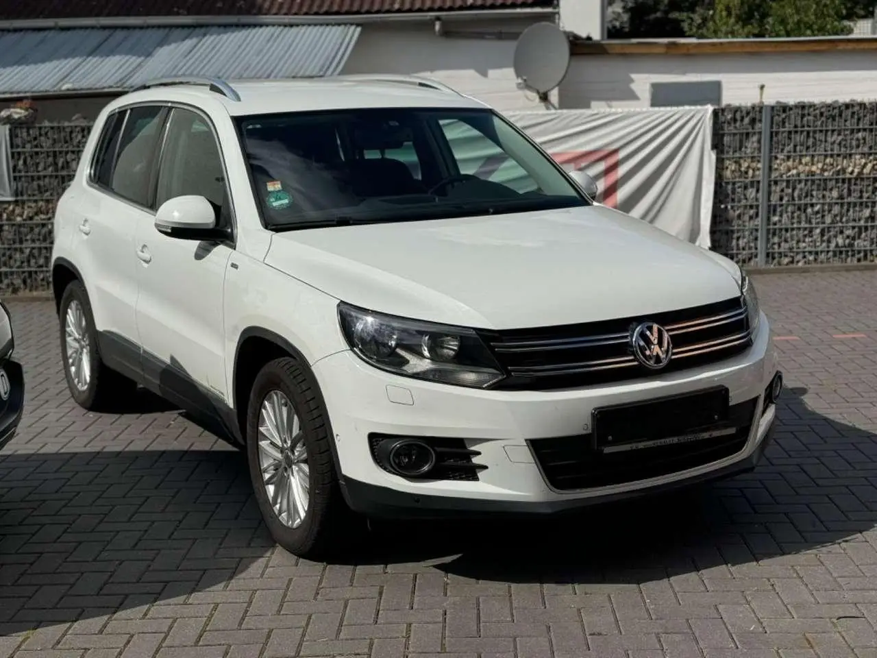 Photo 1 : Volkswagen Tiguan 2014 Petrol