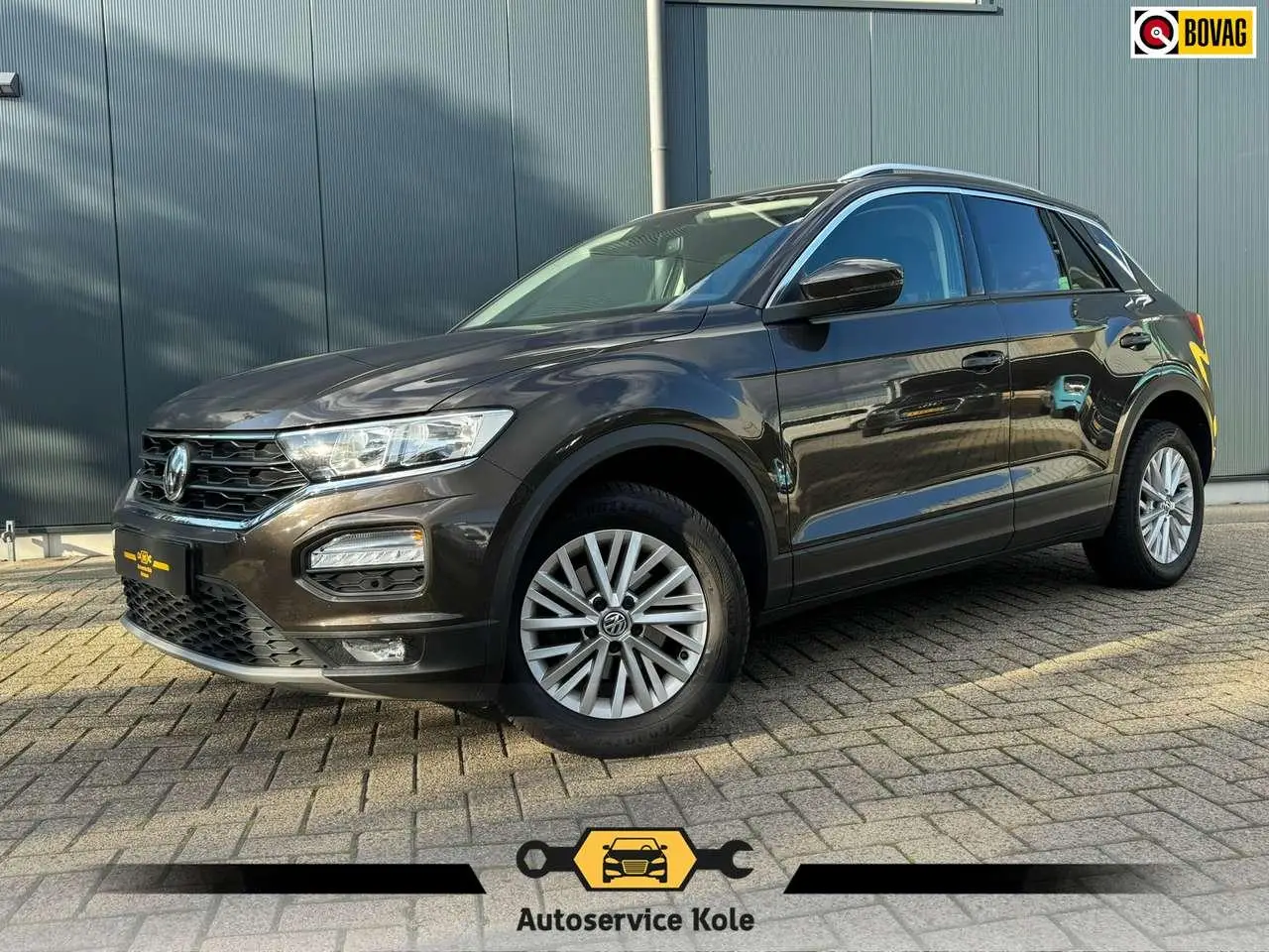 Photo 1 : Volkswagen T-roc 2020 Essence