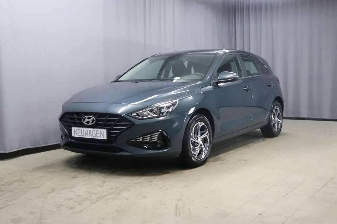 Photo 1 : Hyundai I30 2024 Petrol