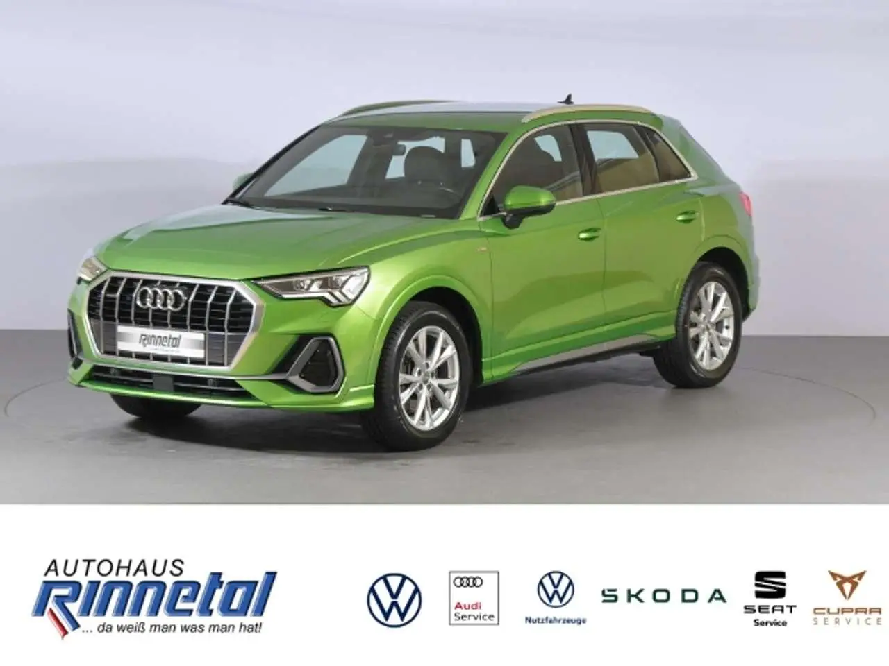 Photo 1 : Audi Q3 2020 Petrol