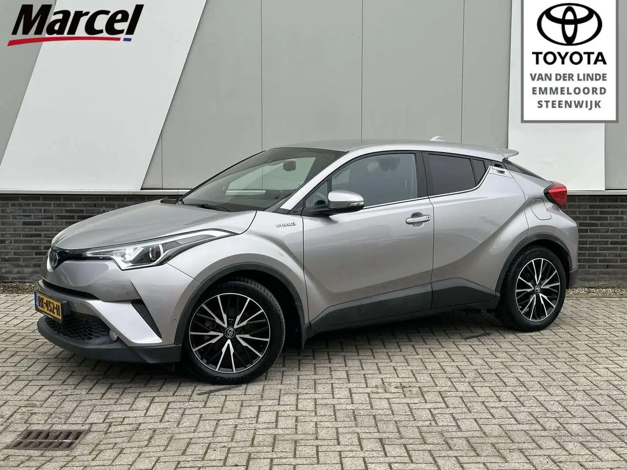 Photo 1 : Toyota C-hr 2017 Hybride