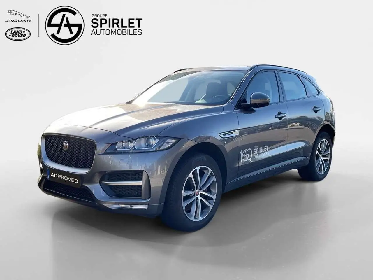 Photo 1 : Jaguar F-pace 2020 Essence