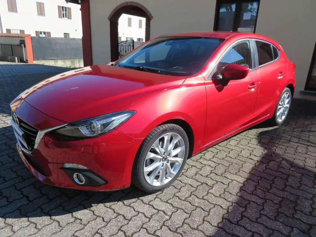 Photo 1 : Mazda 3 2015 Diesel