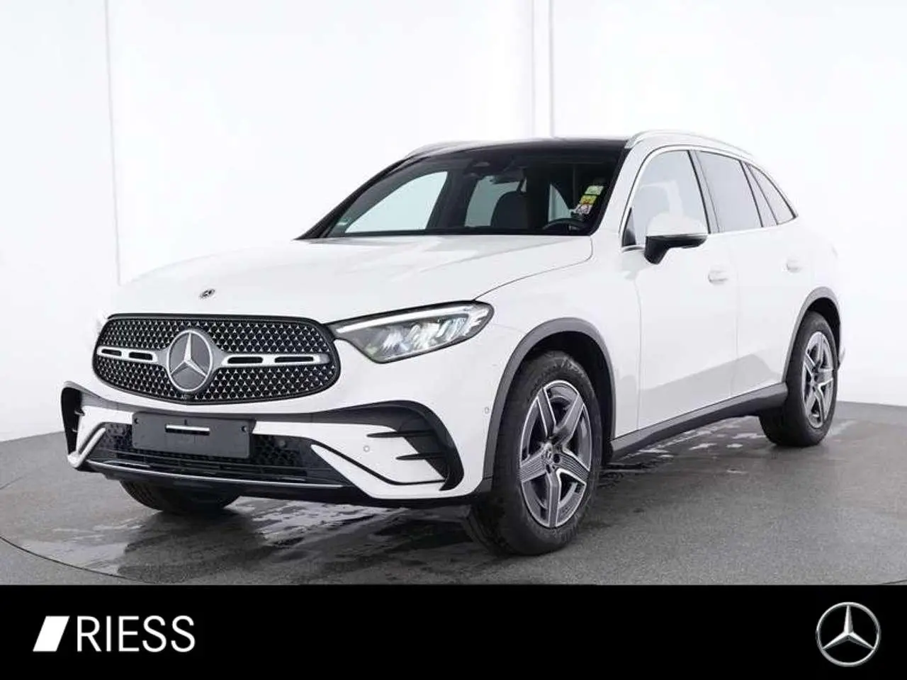 Photo 1 : Mercedes-benz Classe Glc 2023 Petrol