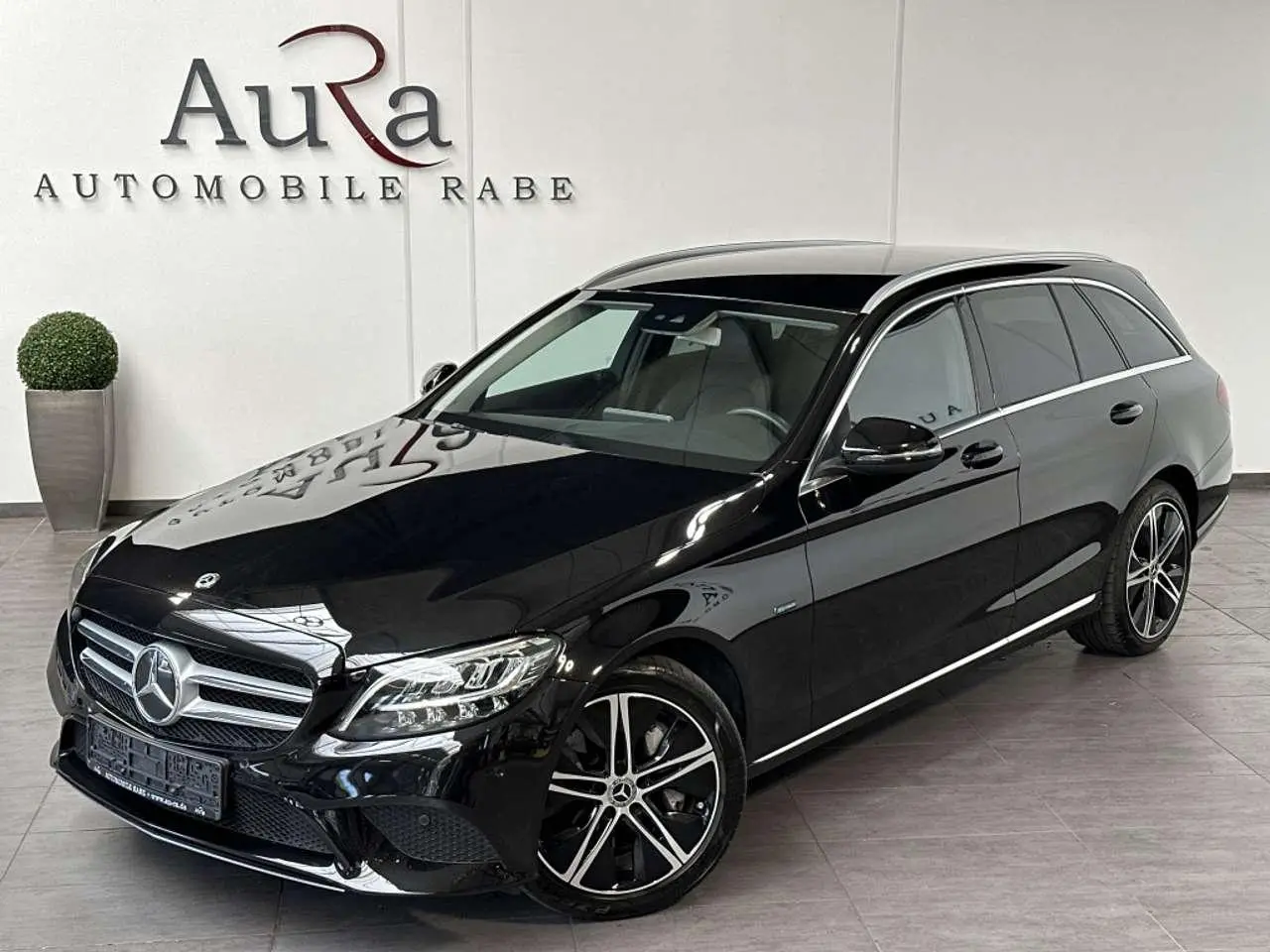 Photo 1 : Mercedes-benz Classe C 2019 Hybride