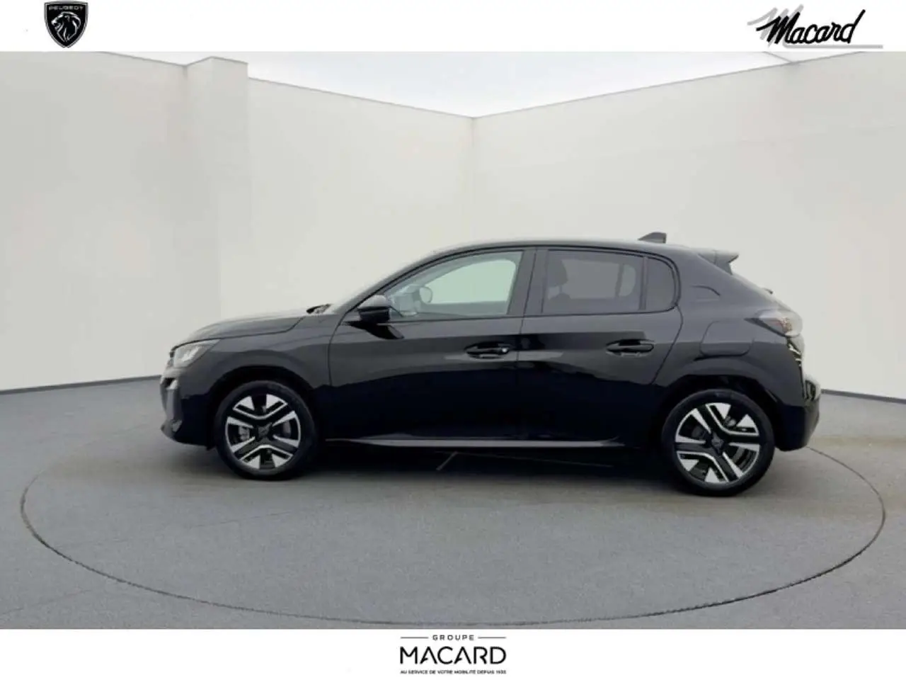 Photo 1 : Peugeot 208 2024 Petrol