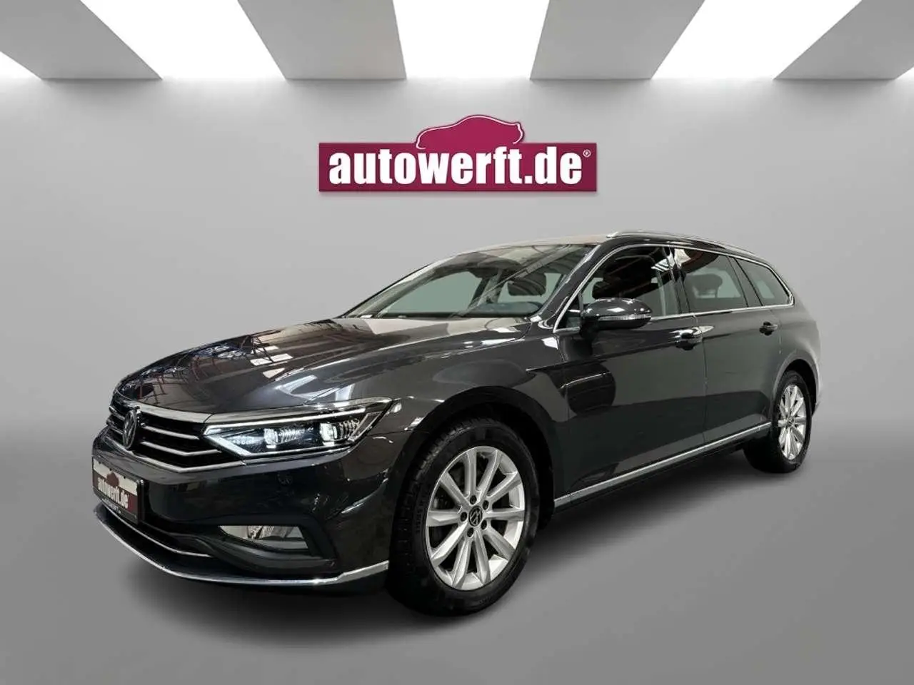 Photo 1 : Volkswagen Passat 2023 Diesel