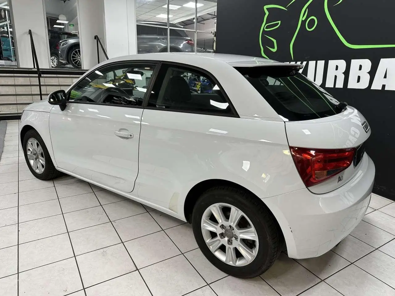 Photo 1 : Audi A1 2015 Petrol