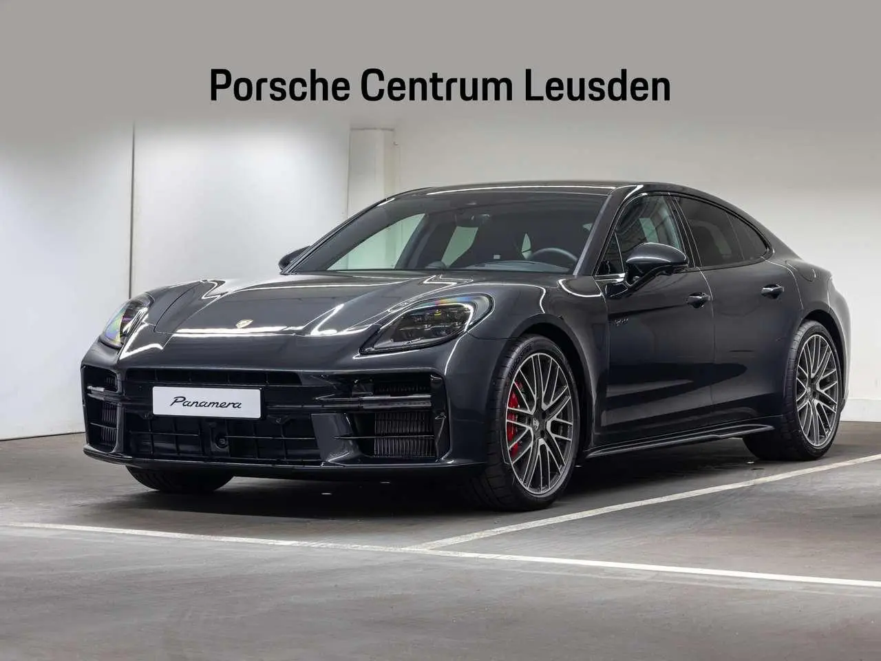 Photo 1 : Porsche Panamera 2024 Hybrid