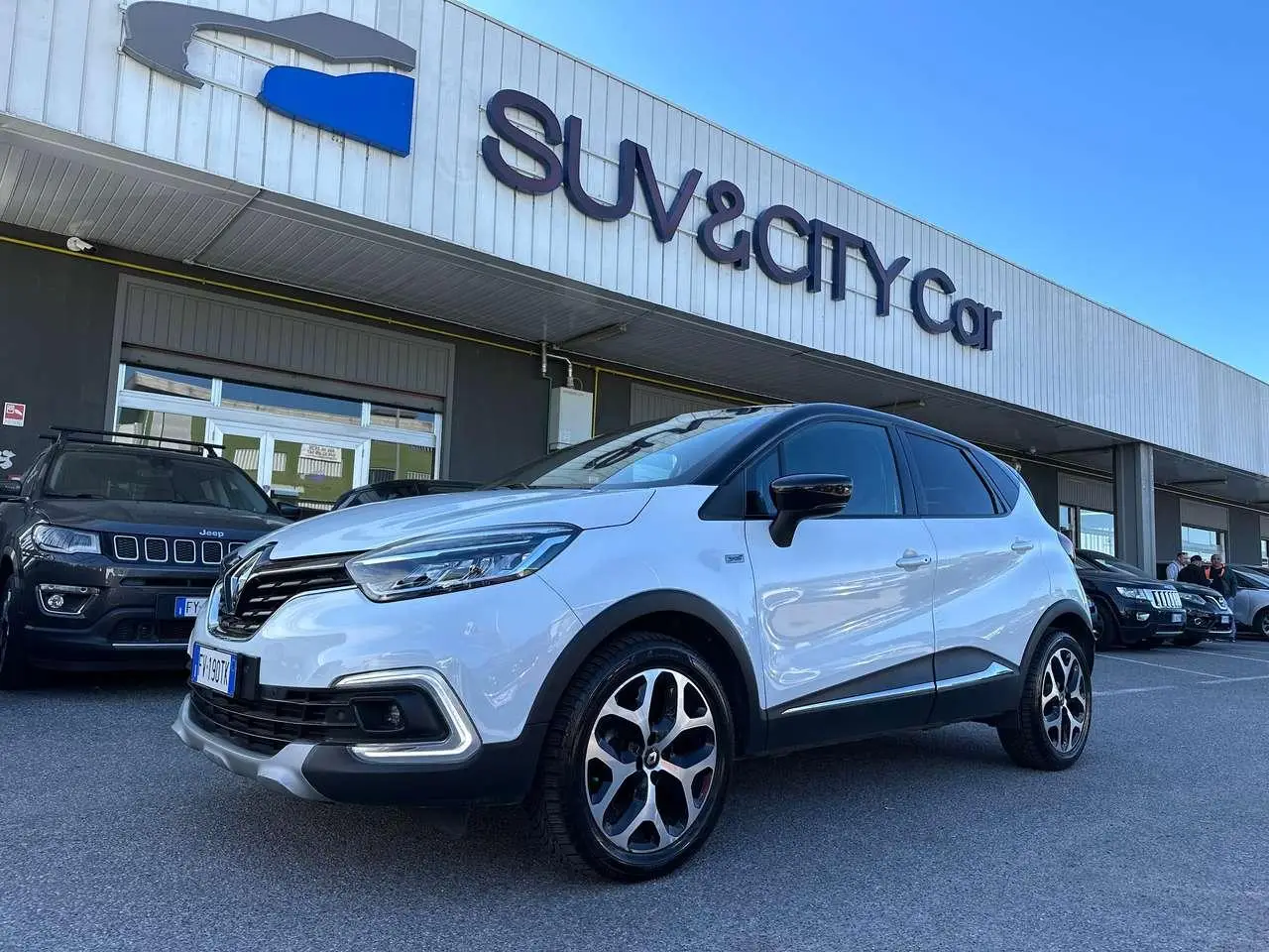 Photo 1 : Renault Captur 2019 Essence