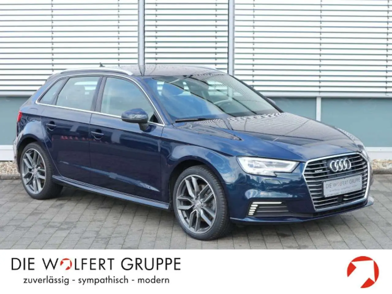 Photo 1 : Audi A3 2020 Hybride