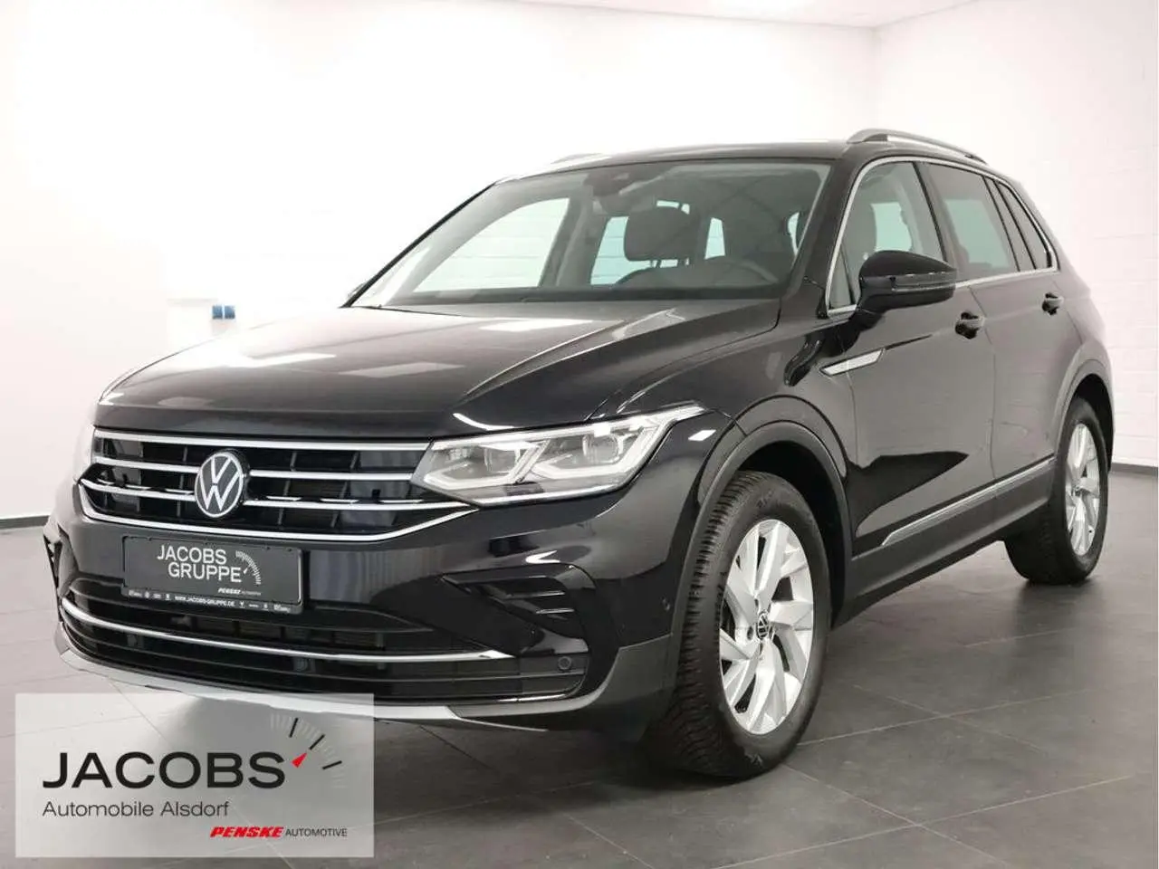 Photo 1 : Volkswagen Tiguan 2023 Diesel