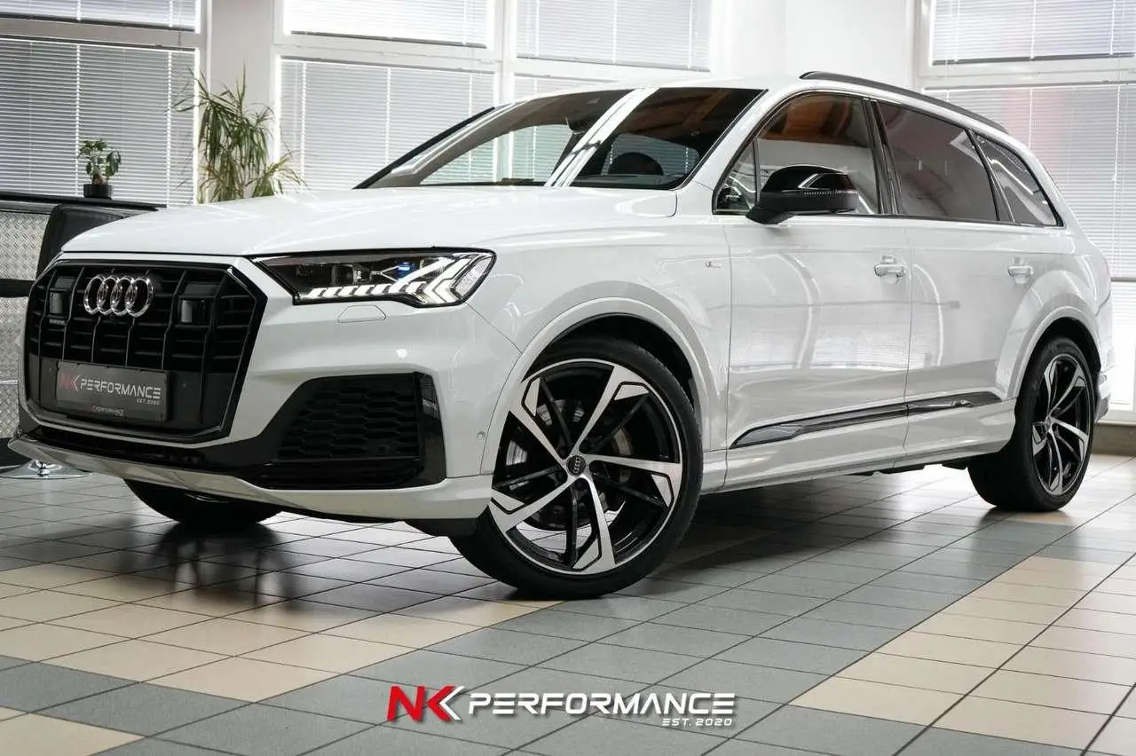 Photo 1 : Audi Q7 2020 Diesel