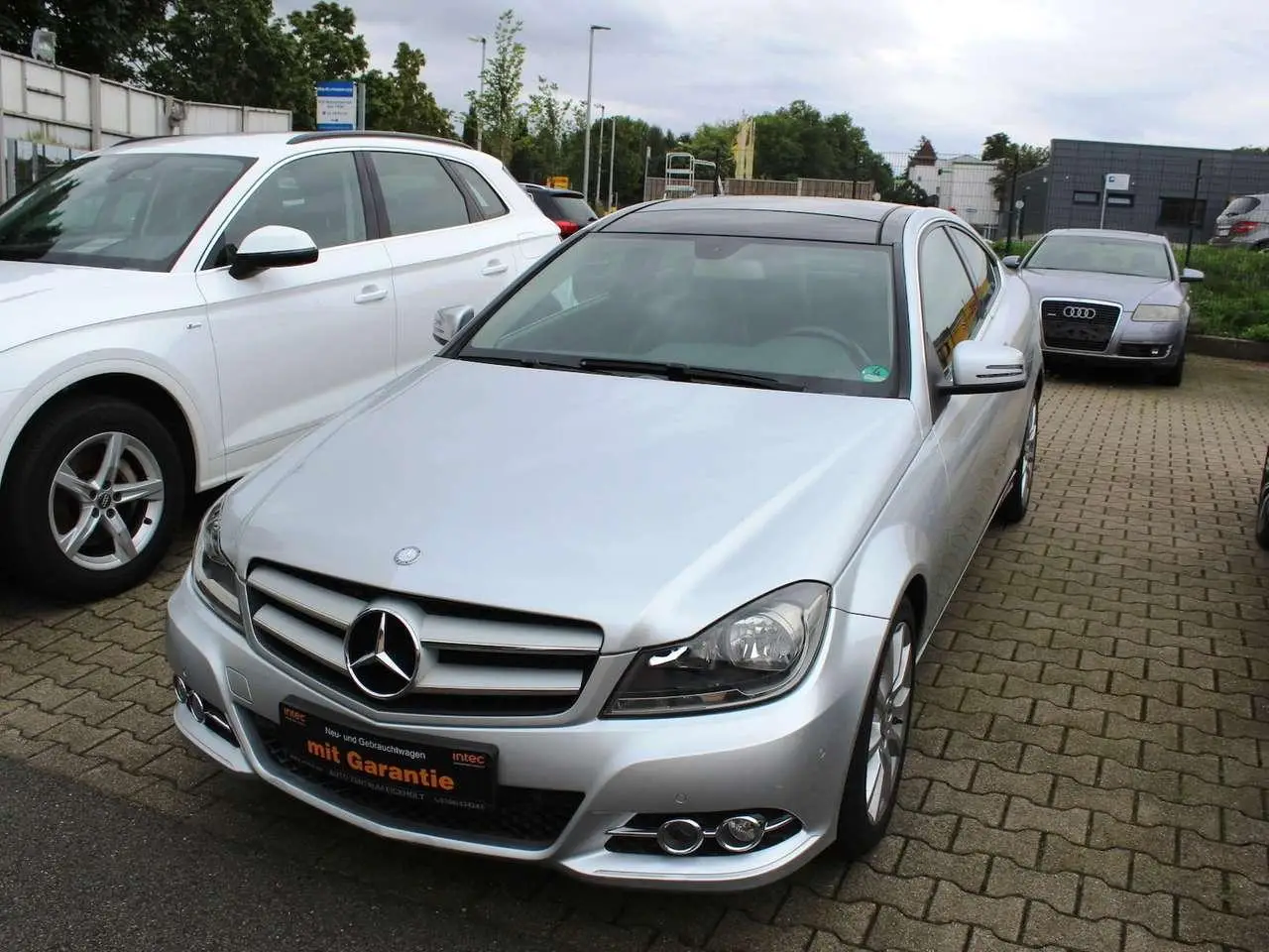 Photo 1 : Mercedes-benz Classe C 2014 Petrol