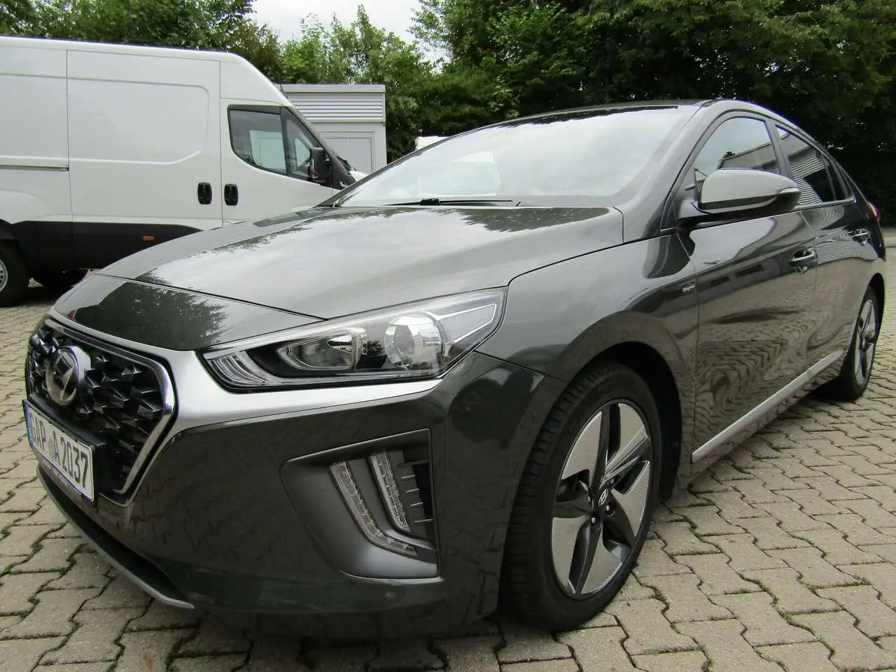 Photo 1 : Hyundai Ioniq 2021 Hybride