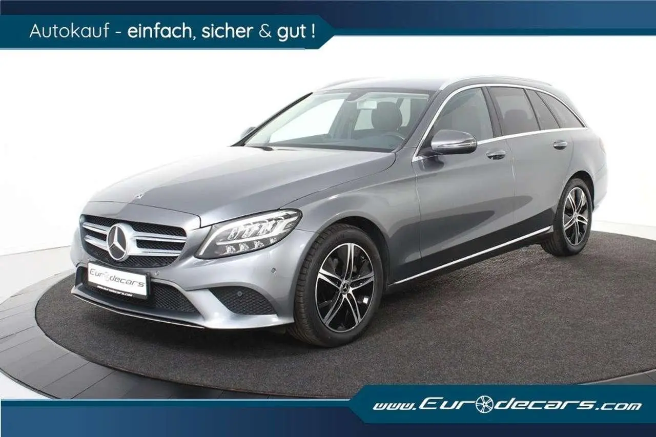 Photo 1 : Mercedes-benz Classe C 2019 Essence