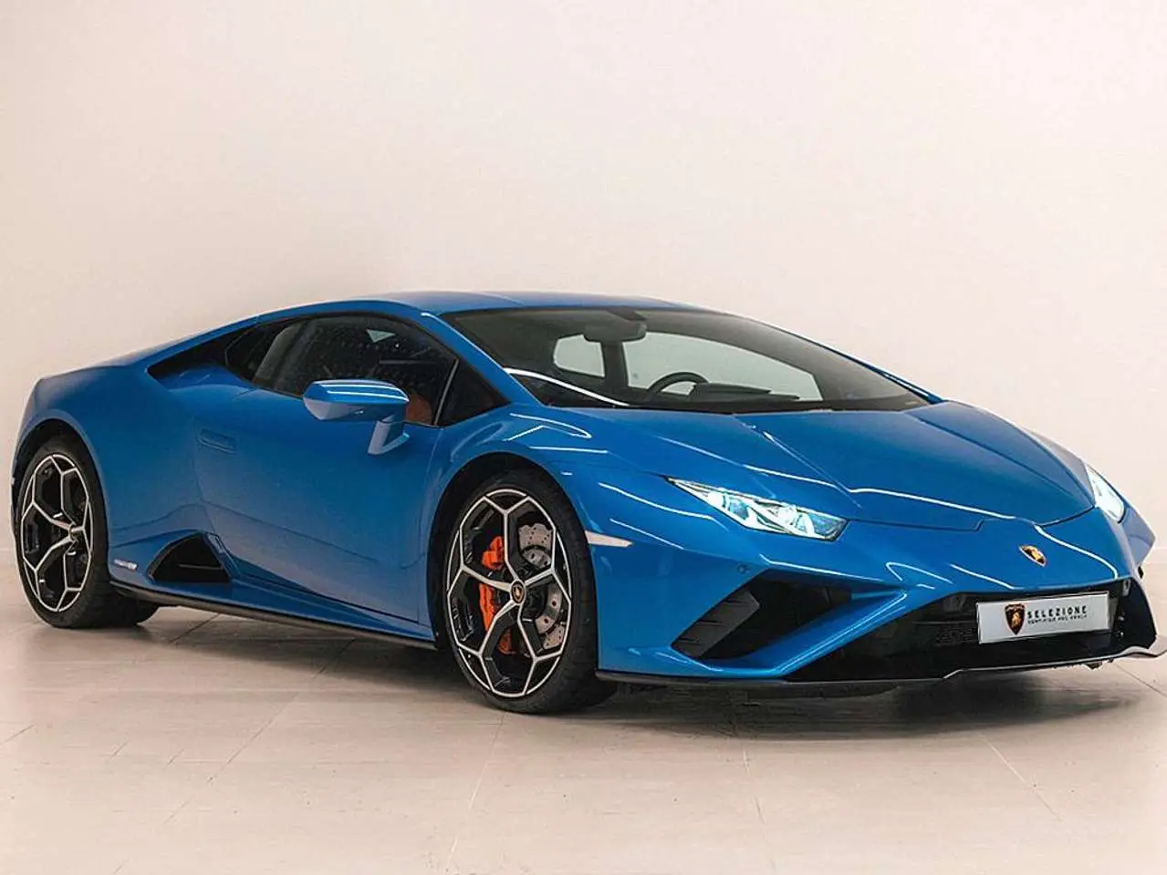 Photo 1 : Lamborghini Huracan 2020 Essence